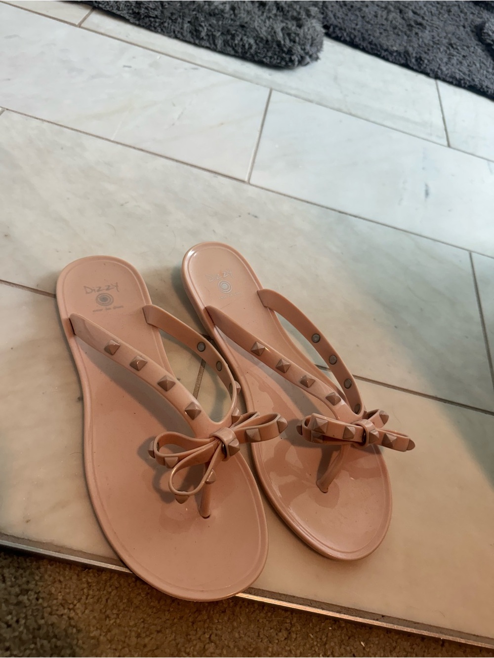 Women’s Bow Studded Jelly Thong Sandals - Blush Pink